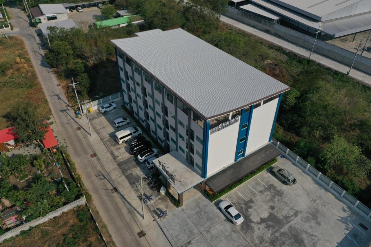 The Charlotte Smart Hotel Лопбури Экстерьер фото